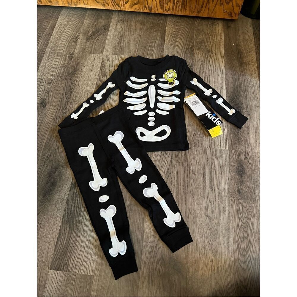 Komar Kids Black Skeleton Glow In The Dark 2pc Jammy Setโ12 Month NEW